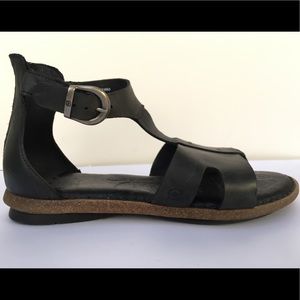 Born Timina black leather sandals size 10.